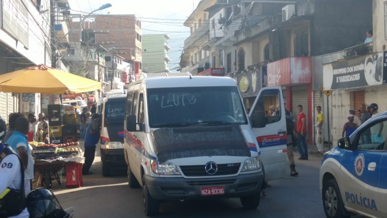 Candeias: Motoristas do transporte alternativo fazem manifestação pelas ruas da cidade