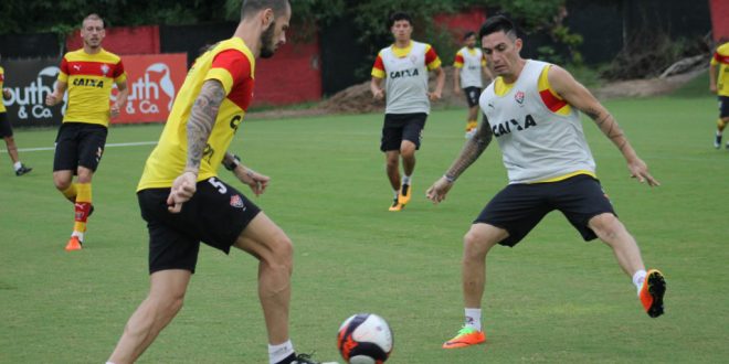 Vitória: Jogadores lamentam derrota mas já pensam no Conquista