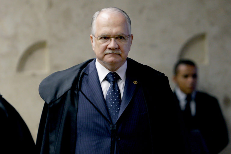 SFT autoriza inquérito para investigar ministros, senadores e deputados