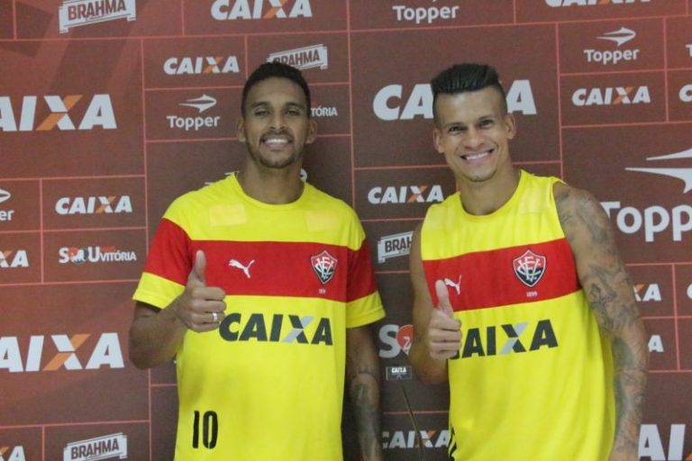 Três reforços são regularizados pelo Vitória antes de duelo com o Corinthians