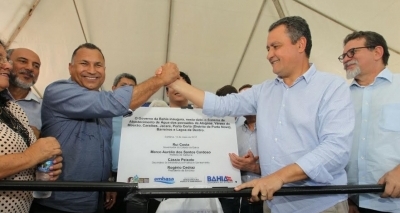 Rui entrega sistema de abastecimento de água em Santana