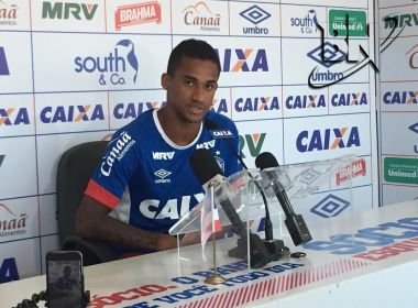 Eduardo ignora provocações do Vitória: ‘É jogada de marketing para a torcida’