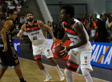 NBB: Na prorrogação, Vitória bate Mogi dentro de casa e leva série para o jogo 5