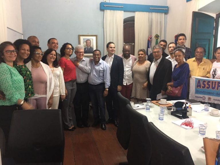 Prefeito e deputados reforçam importância da implantação do curso de medicina em São Francisco do Conde