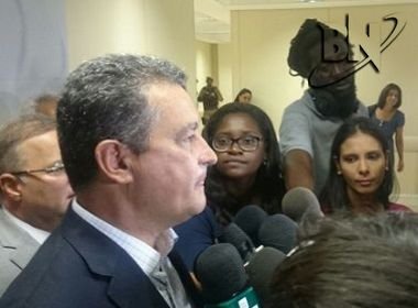 Impedido pela LRF, governador diz que não vai abrir discussão sobre reajuste de servidores