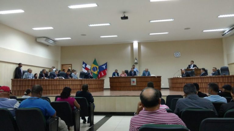 Candeias: Vereadores denunciam atuação de falsos médicos no município
