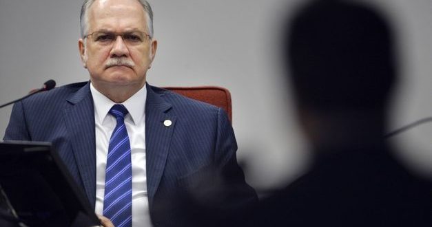 Ministro dá mais prazo para PF em inquérito contra Temer