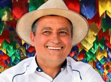 Rui confirma antecipação do salário de junho para o São João