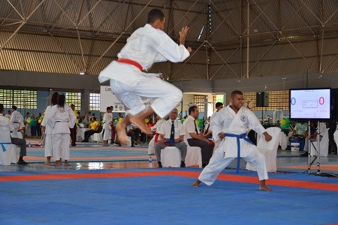 SÃO F. DO CONDE: BAIACÃO RECEBE CAMPEONATO DE KARATÊ