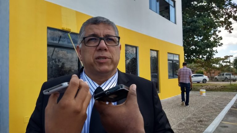 CANDEIAS: JUIZ FEDERAL FALA SOBRE A INTERVENÇÃO NO HOSPITAL OURO NEGRO