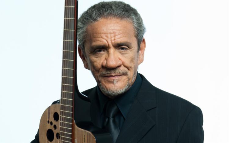 Zé Ramalho celebra 40 anos de carreira com show neste sábado