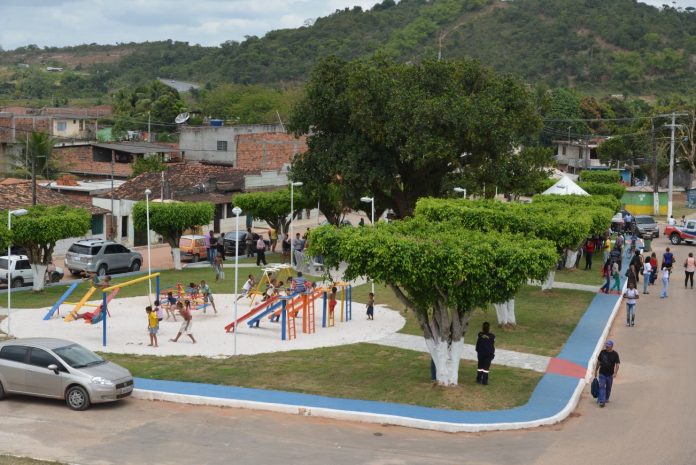 CANDEIAS: GRUPO ARMADO REALIZA ARRASTÃO NO DISTRITO DE MENINO JESUS