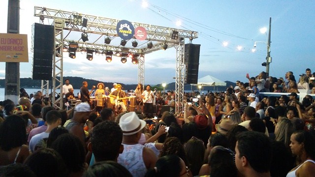 M. de Deus: Show de Jau encanta público na abertura do Madre Music 2018