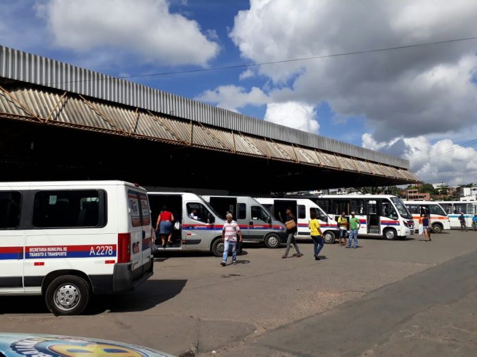 CANDEIAS: COOPERATIVA RECUA E RETIRA AUMENTO DA TARIFA DO TRANSPORTE ALTERNATIVO