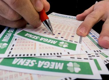 Mega-Sena pode pagar prêmio de até R$ 48 milhões em sorteio deste sábado