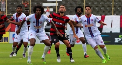 VITÓRIA BATE O BAHIA DE FEIRA POR 3×0 NO BARRADÃO