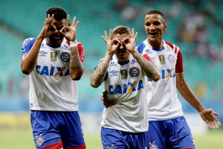 BAHIA GOLEIA O JEQUIÉ POR 6 A 1 NA FONTE NOVA E SE CLASSIFICA EM 2º LUGAR