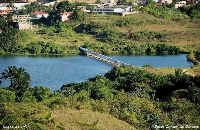 CANDEIAS: SUSPEITOS SÃO BALEADOS DURANTE TROCA DE TIROS NA LAGOA DA CCC