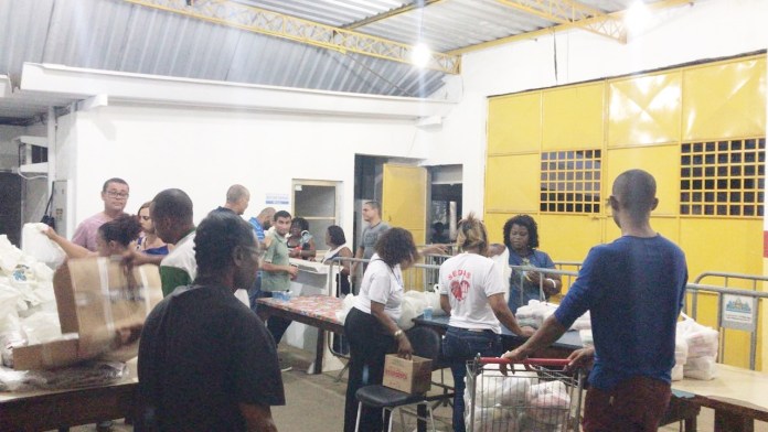 CANDEIAS: CESTAS DA SEMANA SANTA SÃO ENTREGUES A POPULAÇÃO