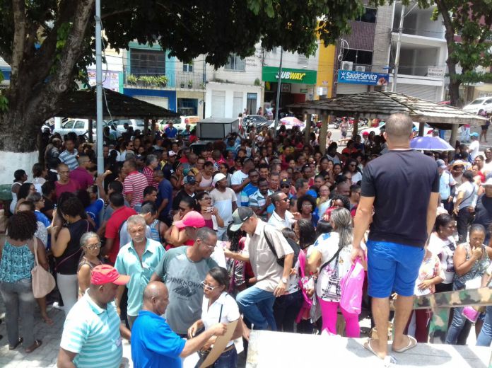 CANDEIAS: JUSTIÇA DETERMINA RETORNO IMEDIATO DOS SERVIDORES MUNICIPAIS