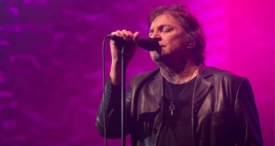 Fábio Júnior realiza show em Vilas do Atlântico