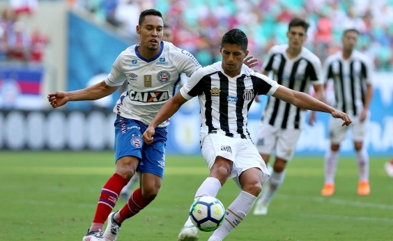 Com gol no fim, Bahia vence o Santos por 1 a 0 na Fonte Nova