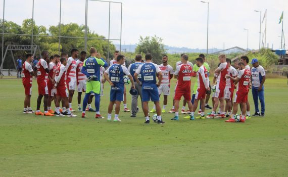 Brasileiro: Bahia estreia contra o Inter as 16h