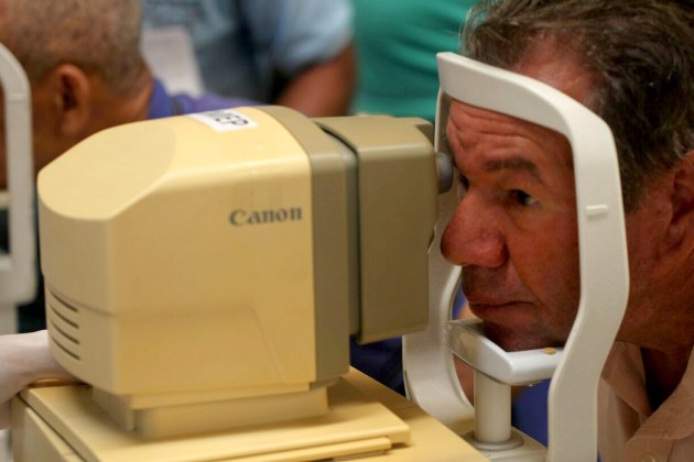 CANDEIAS: FEIRA CIDADÃ PROMOVE ATENDIMENTO DE SAÚDE