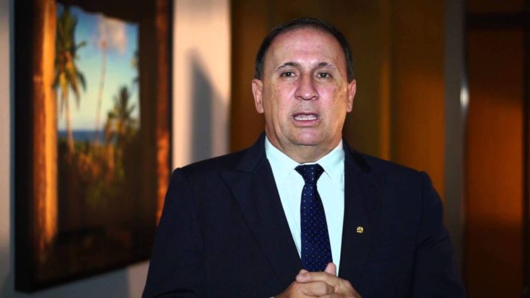 CANDEIAS: PRESIDENTE DO PSDB AFIRMA DESCONHECER ALIANÇA ENTRE VEREADOR E GOVERNO