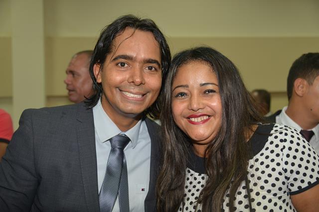 CANDEIAS: EX-VEREADORA ASSUMIRÁ SECRETARIA DE SERVIÇOS PÚBLICOS