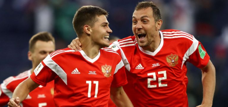 Rússia vence novamente e encaminha classificação; Egito está eliminado