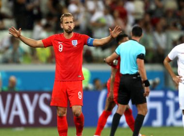 Kane marca nos acréscimos e Inglaterra estreia com vitória sobre a Tunísia