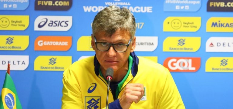 Bronze na Liga das Nações é ‘questão de honra’, diz Renan Dal Zotto