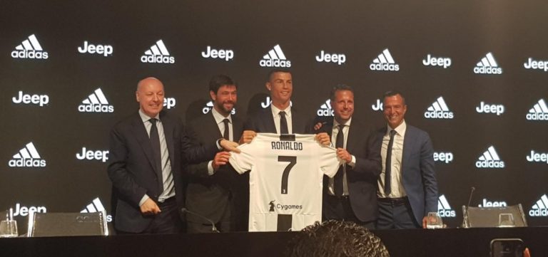 Cristiano Ronaldo explica opção por jogar na Juventus: ‘Minha ambição é sempre ganhar’
