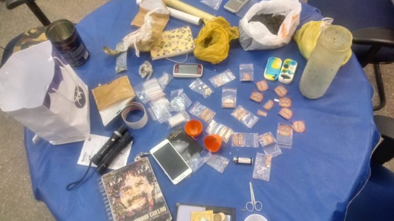 Assaltantes são presos em Vila de Abrantes