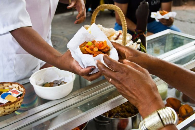 São F. do Conde: Prazo de cadastramento das baianas de acarajé é prorrogado