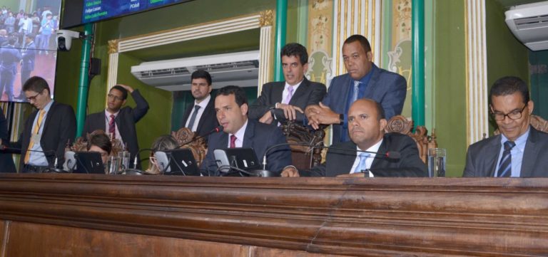 Câmara aprova empréstimo da prefeitura de R$ 35 milhões e reajuste dos servidores