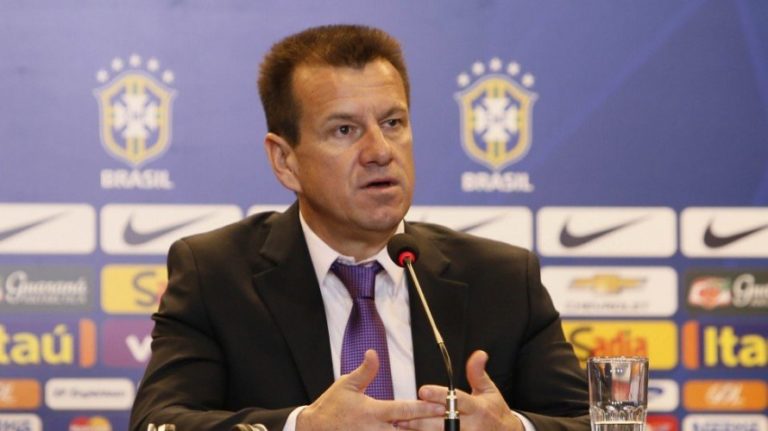 Ex-técnico da Seleção Brasileira é oferecido para treinar a Colômbia