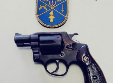 Ronda Escolar apreende adolescente de 13 anos que usava revólver em Cajazeiras