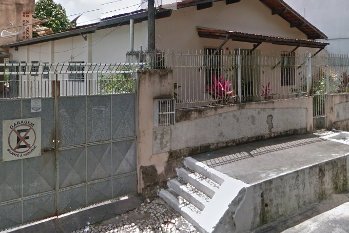 Camaçari: Bandidos invadem casa paroquial e padres são amarrados durante assalto