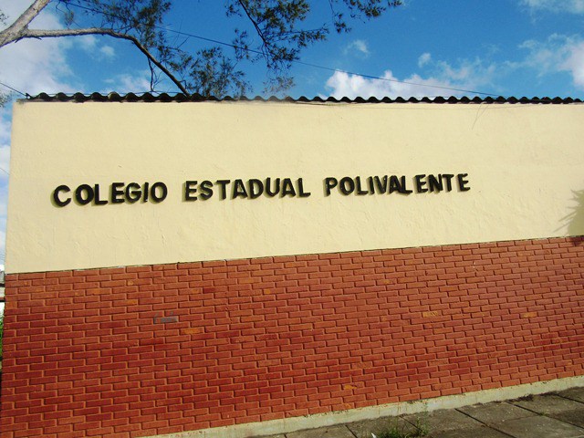 Candeias: Ação social oferece serviços à população