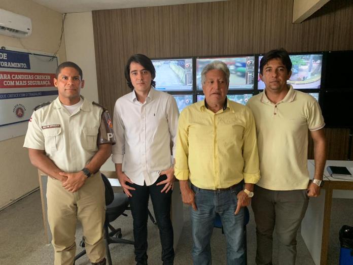 Candeias: Secretários municipais se reúnem com CIPM e discutem vídeo-monitoramento