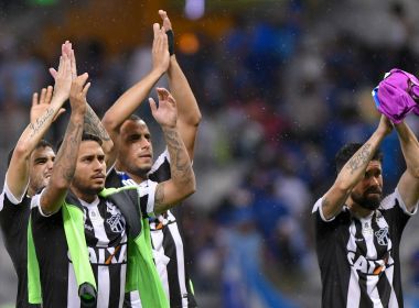 Nos contra-ataques, Ceará bate Cruzeiro no Mineirão e deixa a degola