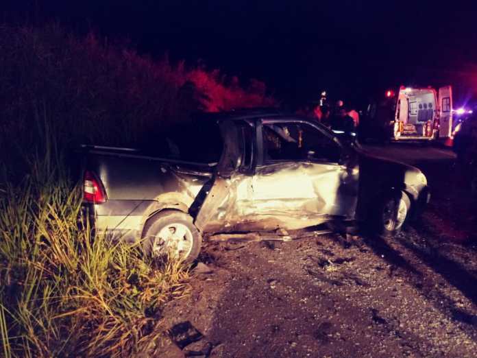 CANDEIAS: GRAVE ACIDENTE DEIXA UM MORTO E DUAS PESSOAS FERIDAS