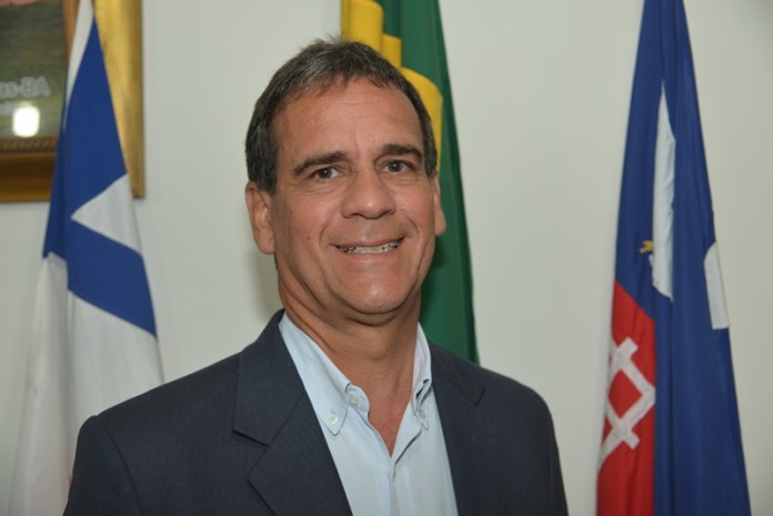 CANDEIAS: SECRETÁRIO DE INFRAESTRUTURA E OBRAS É EXONERADO DO CARGO