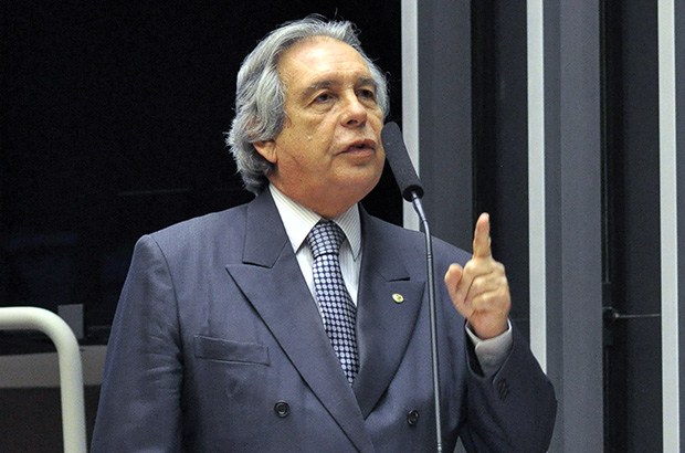 Derrotado, Paulo Magalhães é absolvido de crime eleitoral