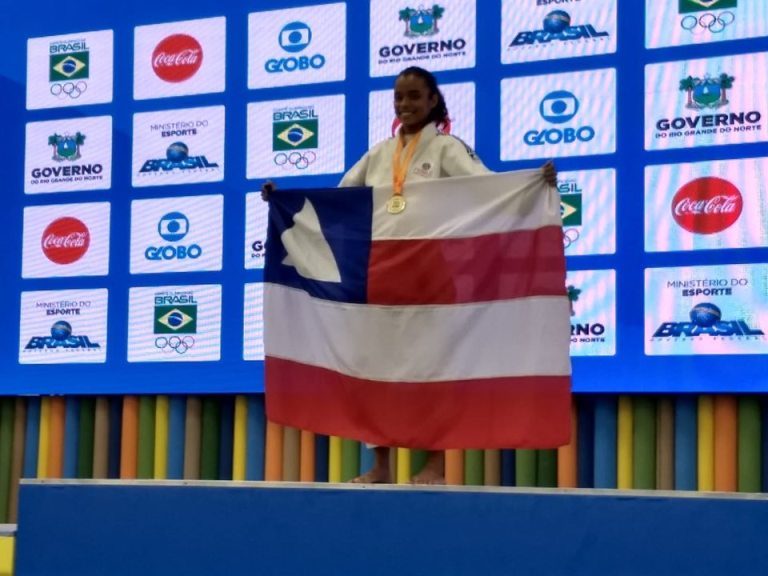 MADRE DE DEUS: JUDOCA É MEDALHISTA DE OURO NOS JOGOS ESCOLARES DA JUVENTUDE