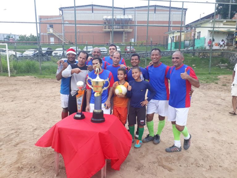 Candeias Baba da Amizade realiza confraternização