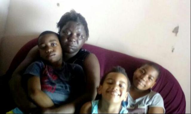 Mãe sem dinheiro para Natal dos filhos devolve carteira que achou com R$ 500