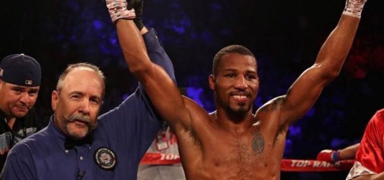 Robson Conceição segue invicto com 11 vitórias seguidas